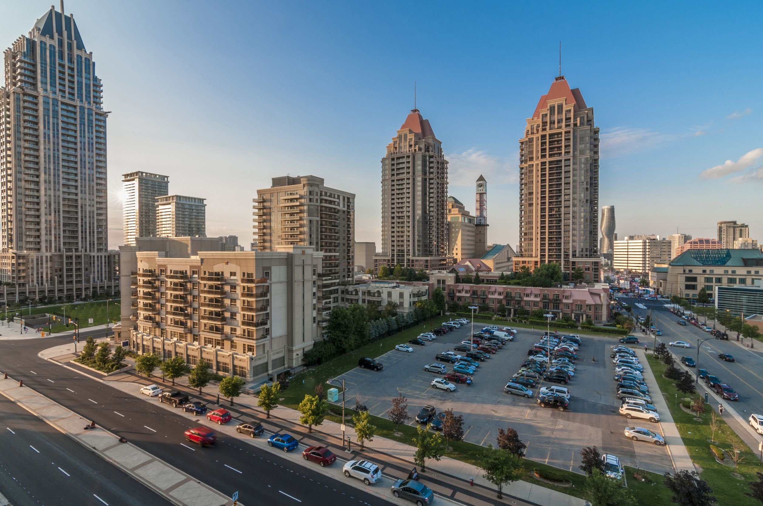 A view of a Mississauga neighbourhood