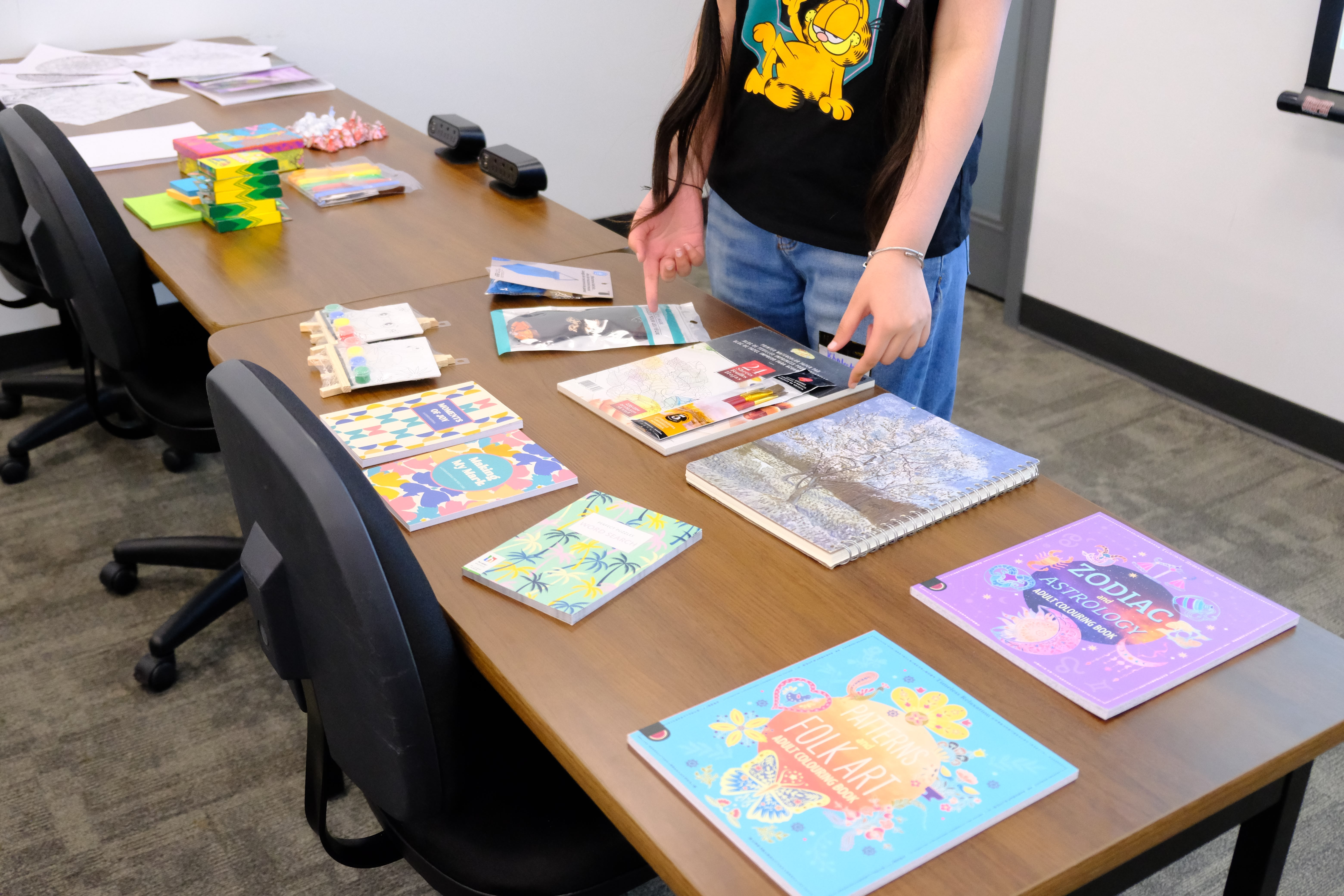 A closeup picture of the various stationery items used during the Mental & Physical Wellness Workshop with Nicole Johnson on May 27, 2025